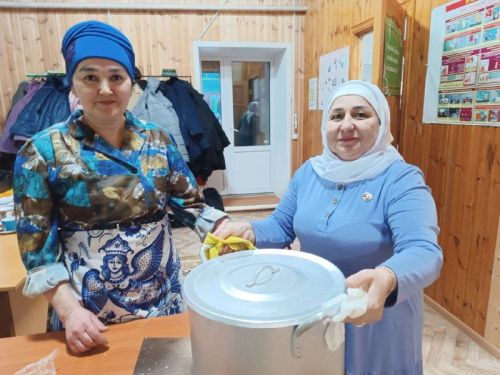 Район башлыгы Альберт Рәхмәтуллин Олы Урсакта ифтар мәҗлесендә катнашты