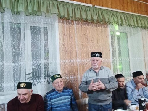 Район башлыгы Альберт Рәхмәтуллин Олы Урсакта ифтар мәҗлесендә катнашты