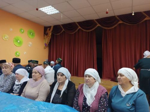 Салтыйганда дүрт гаилә берләшеп авыл халкы өчен ифтар ашы үткәрде