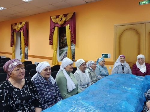 Салтыйганда дүрт гаилә берләшеп авыл халкы өчен ифтар ашы үткәрде