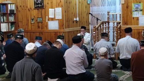 Семья Сунгатуллиных из Больших Кайбиц провела благотворительный ифтар