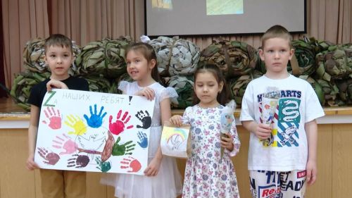 «Голубой платочек надежды»: как волонтеры Альметьевского района помогают бойцам СВО
