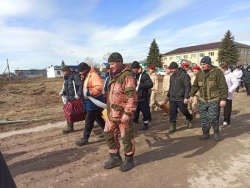 В Кайбицах простились с погибшим в зоне спецоперации бойцом