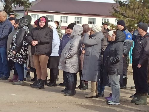 В Кайбицах простились с погибшим в зоне спецоперации бойцом