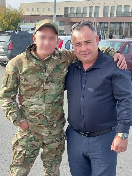 Спас товарищей в бою: татарстанец награжден медалями на передовой