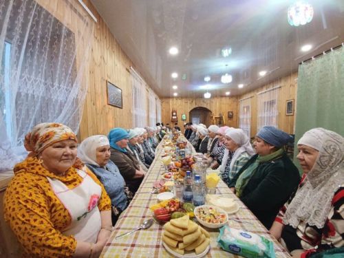 Борындык авылында район башлыгы катнашында зур ифтар узды