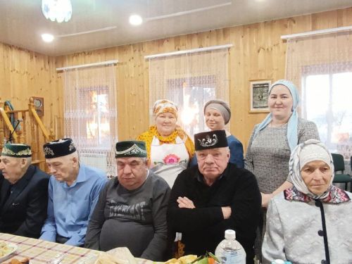 Борындык авылында район башлыгы катнашында зур ифтар узды
