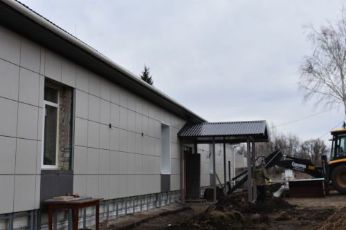 В Корноуховском доме культуры продолжается капитальный ремонт
