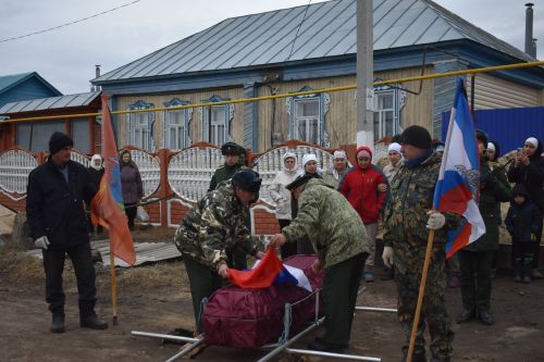 Кайбычта махсус хәрби операция зонаснда һәлак булган солдат белән хушлаштылар