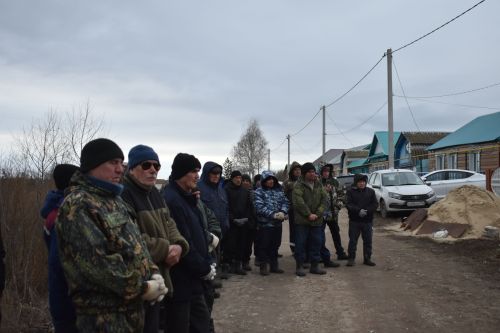 Кайбычта махсус хәрби операция зонаснда һәлак булган солдат белән хушлаштылар