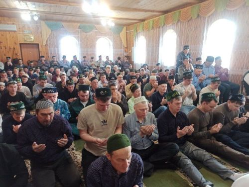 Олы Кайбыч мәчетендә Гает намазы узды