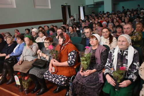 Глава района встретился с матерями защитников страны в специальной военной операции