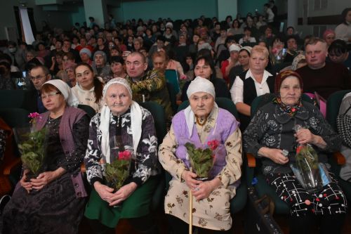 Глава района встретился с матерями защитников страны в специальной военной операции