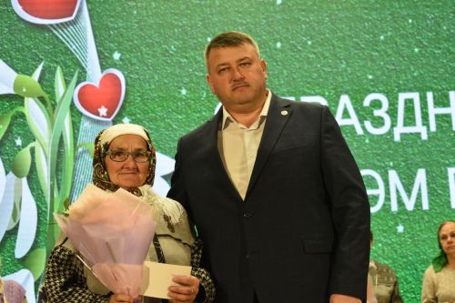 Глава района встретился с матерями защитников страны в специальной военной операции