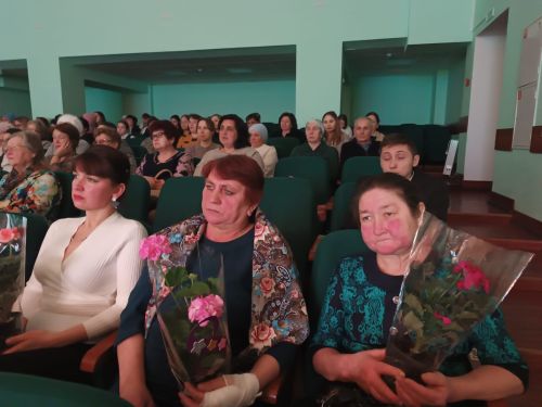 Глава района встретился с матерями защитников страны в специальной военной операции