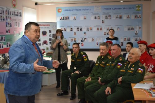 Кайбыч ягы музеенда «Тынычлык солдаты сугышны сайламый» дигән музей-дәрес үтте