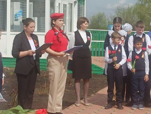 Борындыкта солдат исеме мәңгеләштерелде