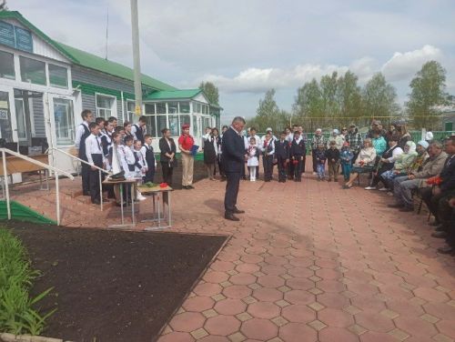 Борындыкта солдат исеме мәңгеләштерелде