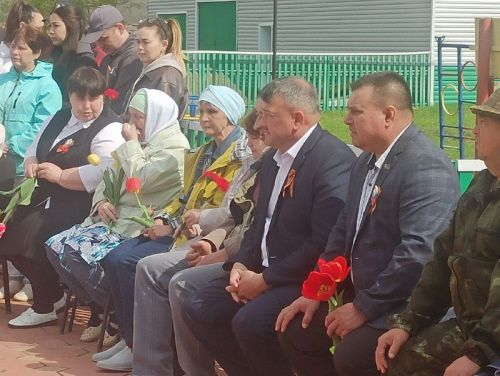 Борындыкта солдат исеме мәңгеләштерелде