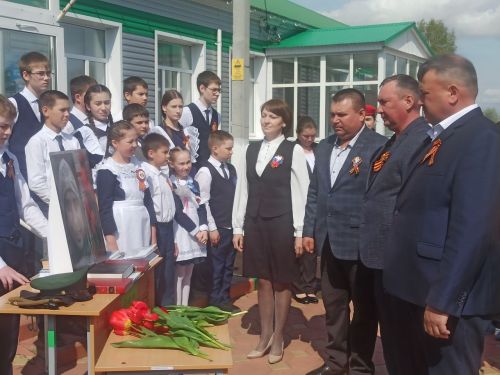 Борындыкта солдат исеме мәңгеләштерелде