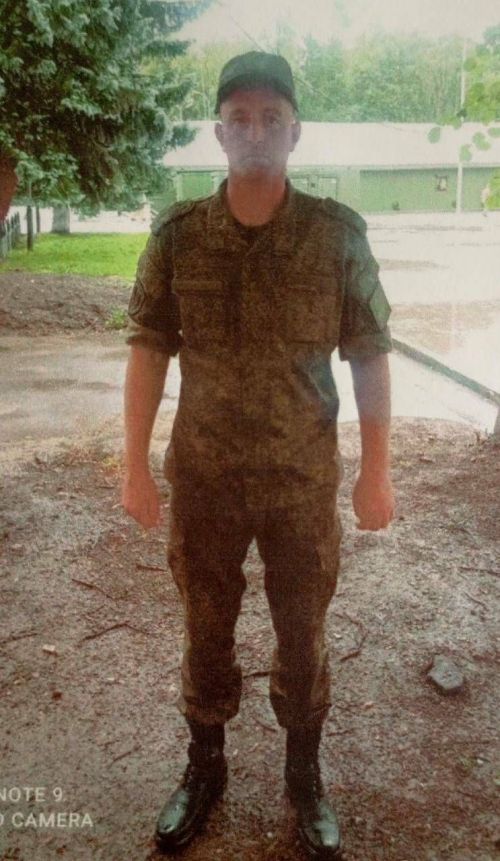 «Бой был тяжелый»: боец из Татарстана награжден медалями на СВО