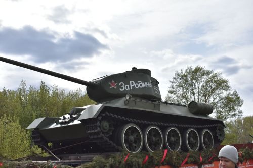 Кайбичане встретили поезд Победы на станции Куланга