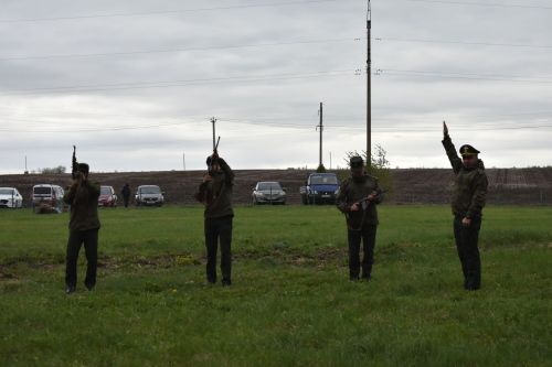 Олы Кайбычта махсус хәрби операция зонасында һәлак булган авылдашлары белән хушлаштылар