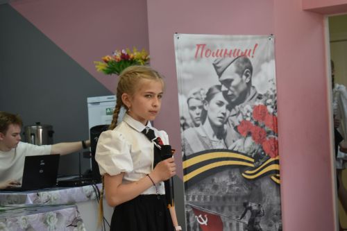 Кайбычтагы Картлар һәм инвалидлар йортына район башлыгы һәм лицейчылар килде
