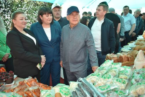 В Кайбицах побывал Раис Республики Татарстан Рустам Минниханов