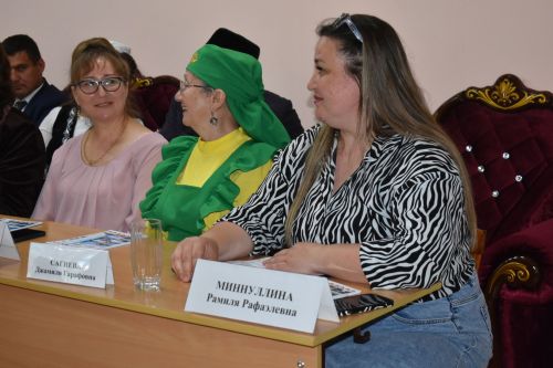 В Кайбицком районе состоялся круглый стол на тему «Культура семейных отношений»