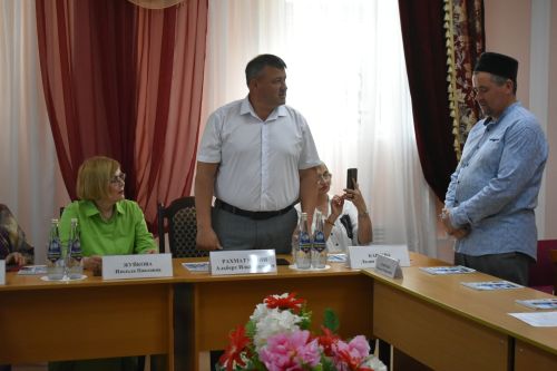 В Кайбицком районе состоялся круглый стол на тему «Культура семейных отношений»