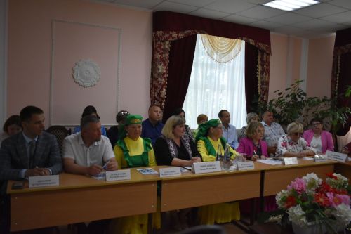 В Кайбицком районе состоялся круглый стол на тему «Культура семейных отношений»