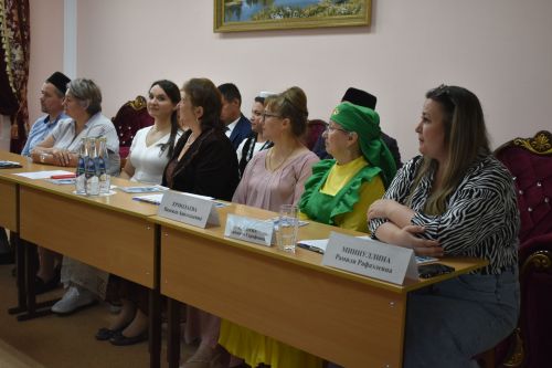 В Кайбицком районе состоялся круглый стол на тему «Культура семейных отношений»