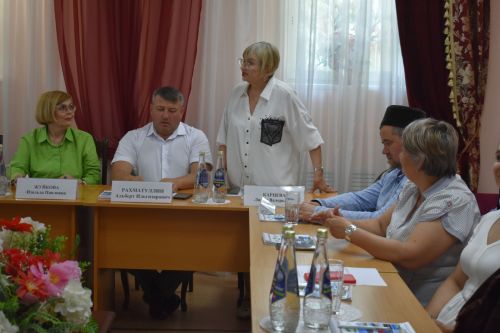 В Кайбицком районе состоялся круглый стол на тему «Культура семейных отношений»