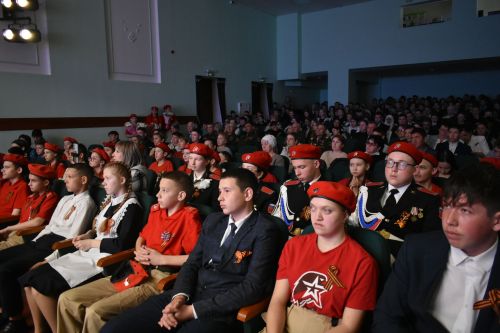 Яшь кайбычлылар тантаналы рәвештә паспорт алды