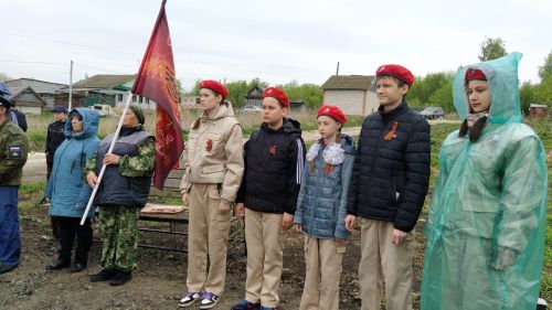 В Нижней Куланге торжественно открыли памятник воинам Великой Отечественной войны