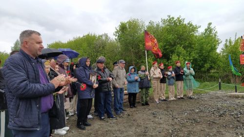В Нижней Куланге торжественно открыли памятник воинам Великой Отечественной войны