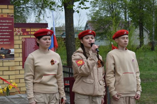 Камыллы авылында яңа һәйкәл ачылды