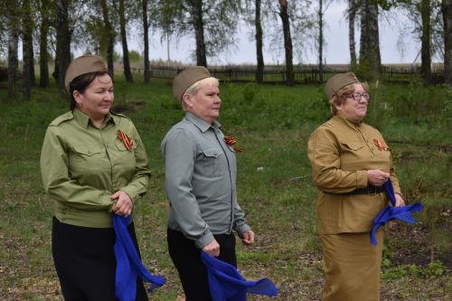 Камыллы авылында яңа һәйкәл ачылды