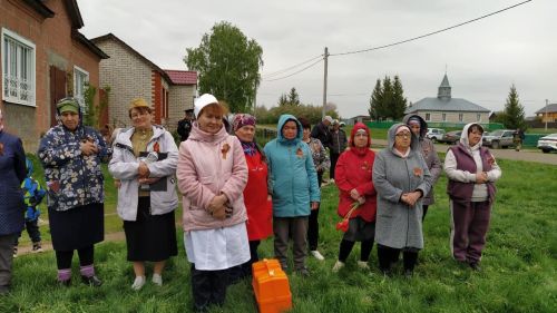 В Нижней Куланге торжественно открыли памятник воинам Великой Отечественной войны