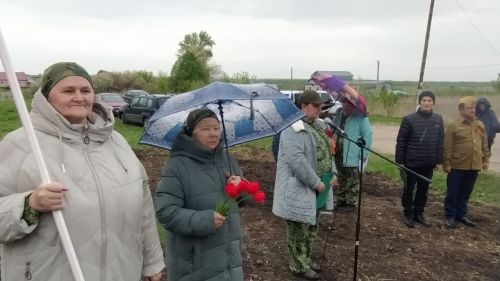 В Нижней Куланге торжественно открыли памятник воинам Великой Отечественной войны