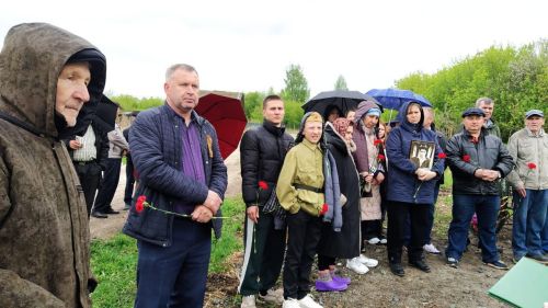 В Нижней Куланге торжественно открыли памятник воинам Великой Отечественной войны