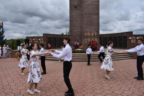 В Кайбицах встретили 80 годовщину Победы