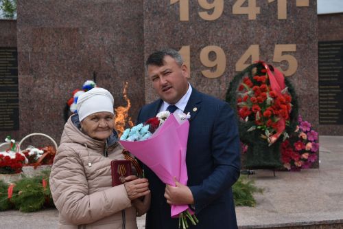 В Кайбицах в День Победы вручили ордена и медали