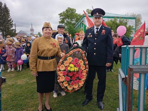 Бөек Ватан сугышында Җиңүнең 80 еллыгы уңаеннан Кошманда үткәрелгән митинг мизгелләре