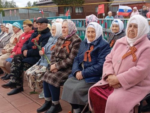 Бөек Ватан сугышында Җиңүнең 80 еллыгы уңаеннан Кошманда үткәрелгән митинг мизгелләре