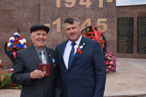 В Кайбицах в День Победы вручили ордена и медали