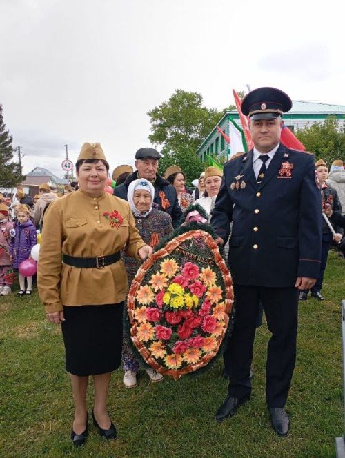 Бөек Ватан сугышында Җиңүнең 80 еллыгы уңаеннан Кошманда үткәрелгән митинг мизгелләре