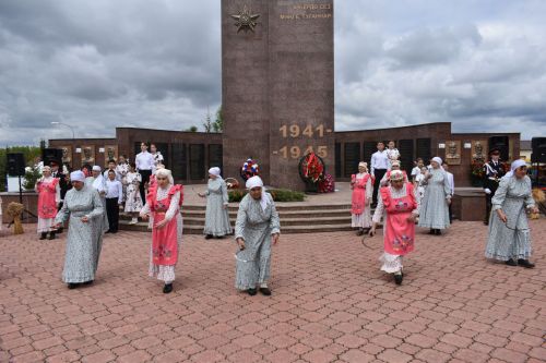 В Кайбицах встретили 80 годовщину Победы