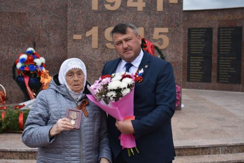 В Кайбицах в День Победы вручили ордена и медали